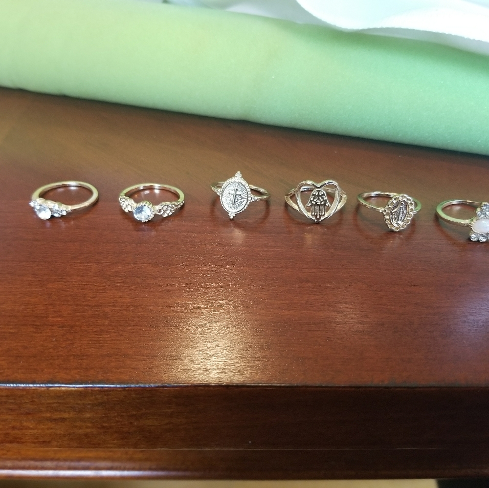 Lot of rings